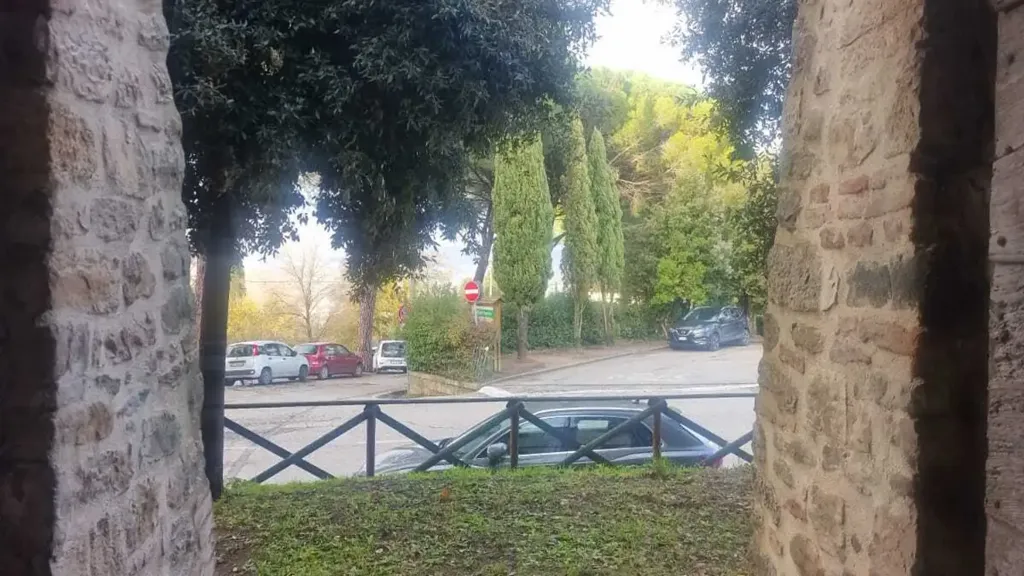 Aed - Ground Floor Apartment with Panoramic View in Todi