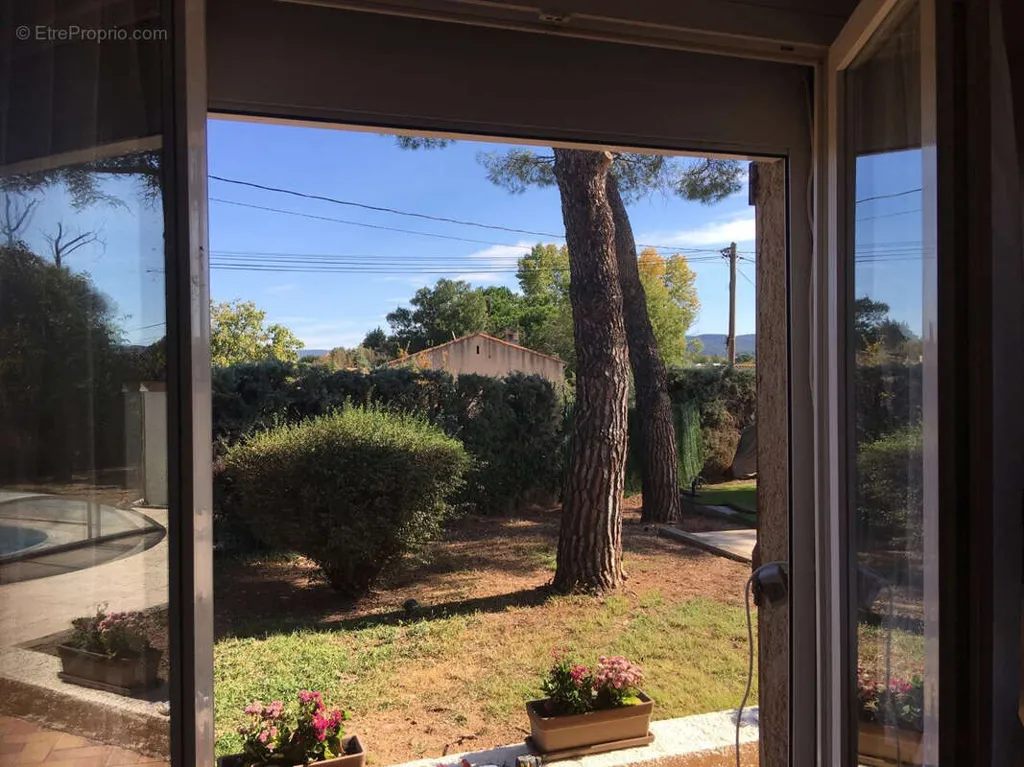 Jardin - Villa avec Piscine et Jardin à Gignac