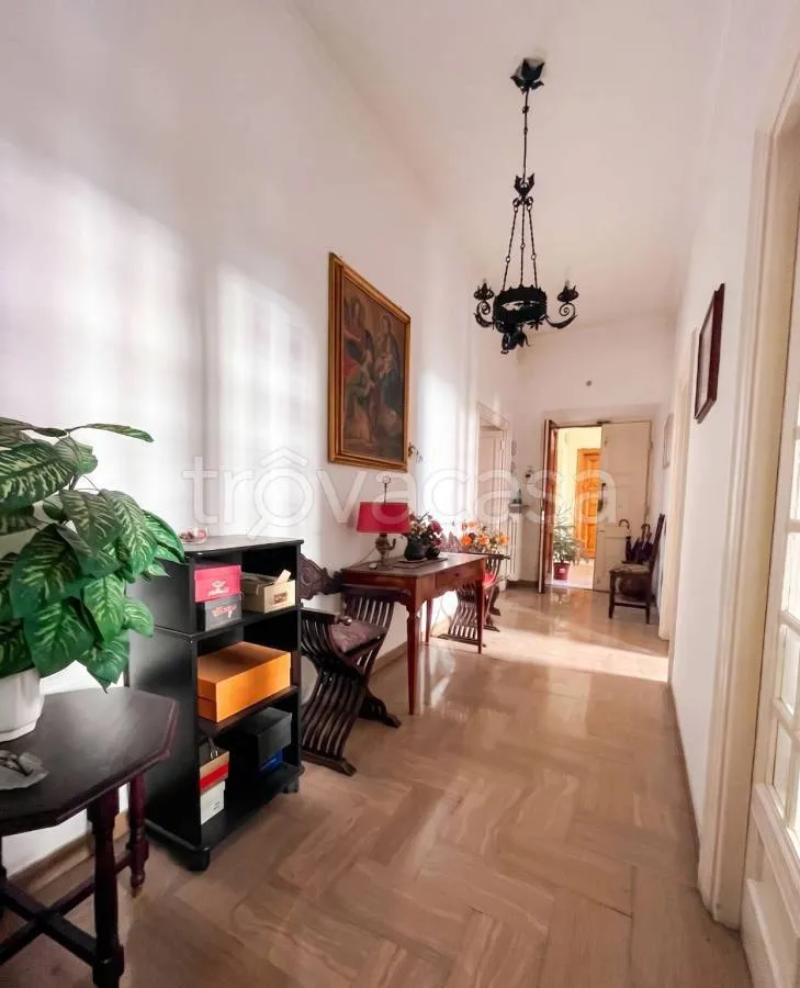 Esik - Spacious Apartment with Balcony in Perugia