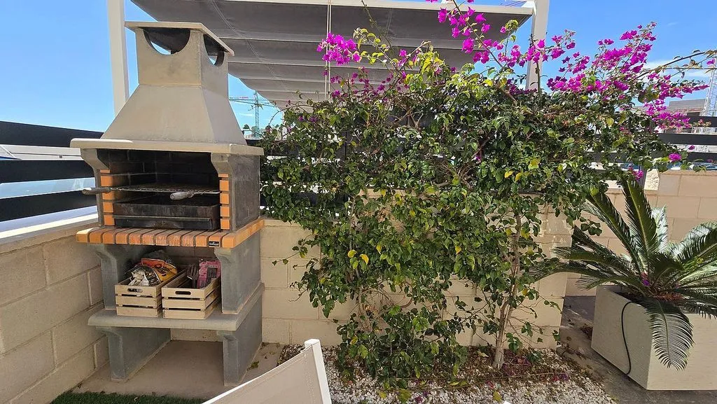 Terrazza - Apartment with Private Garden in Finestrat