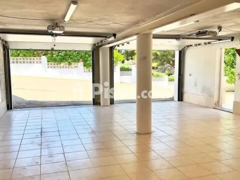 Garaaž - Three-Bedroom Villa with Pool in Pinar del Abogat