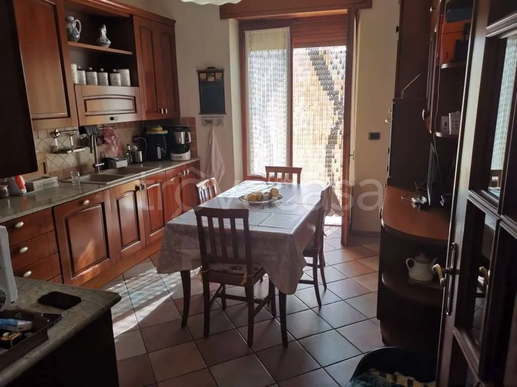 Salle à manger - Rustic Apartment with Terraces in Bagnasco