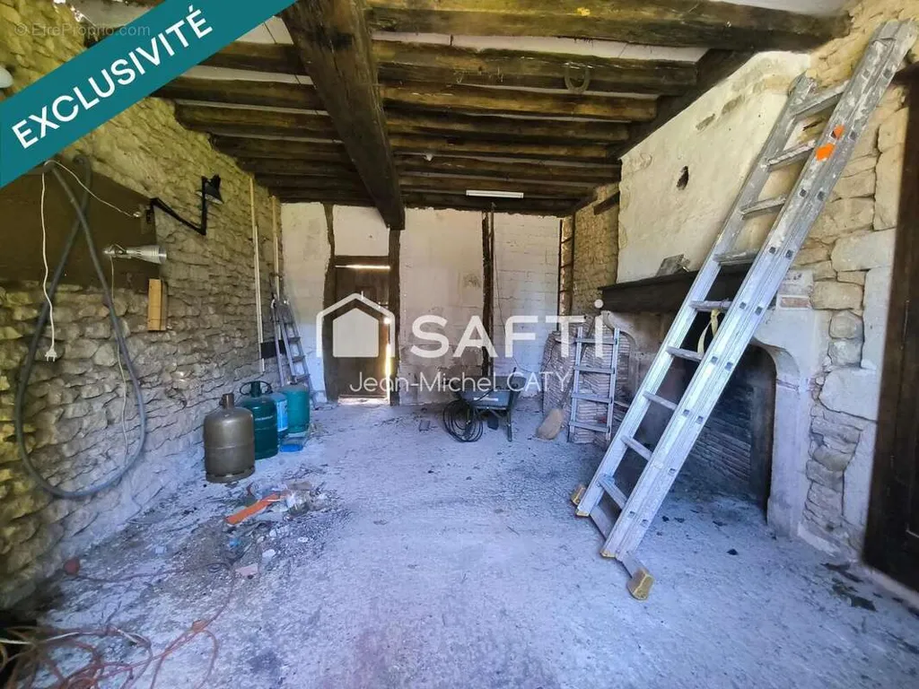 Maison 4 pièces à Colmery