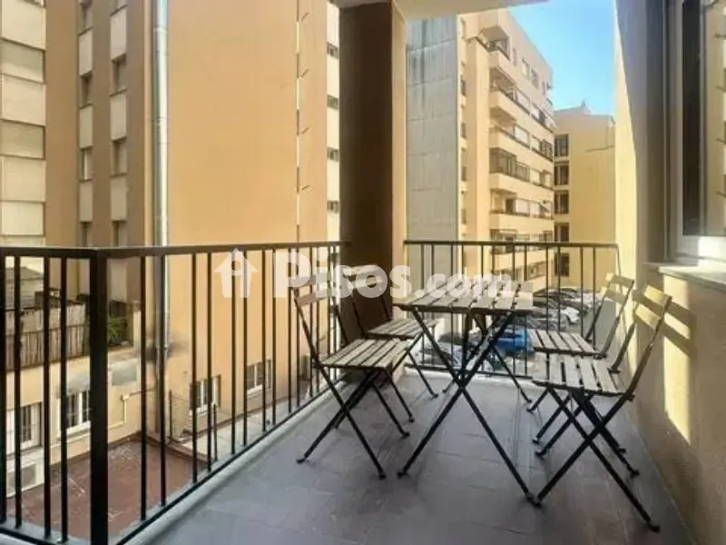 Balcone - Student Flat with Terrace in El Mercadal