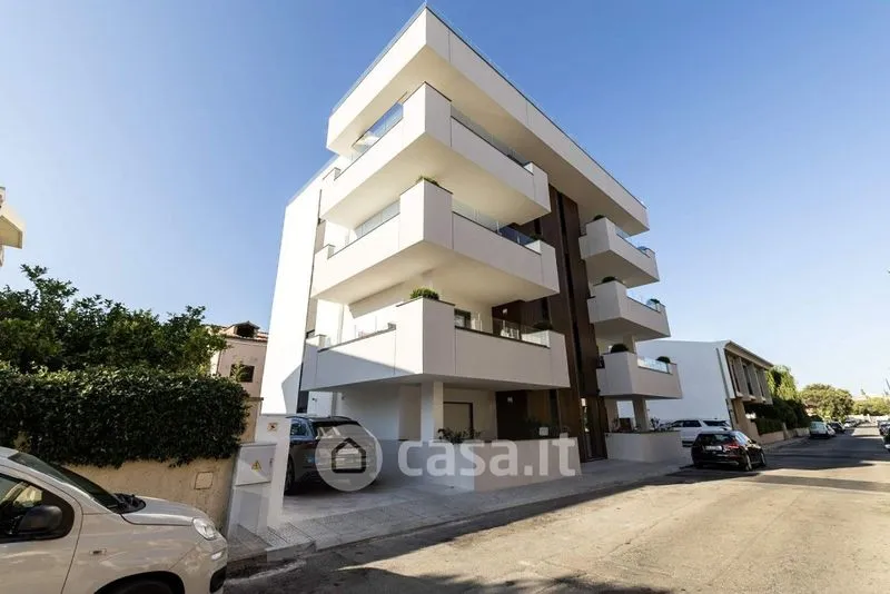 Välivaade - Modern Triplex with Private Garden in Olbia