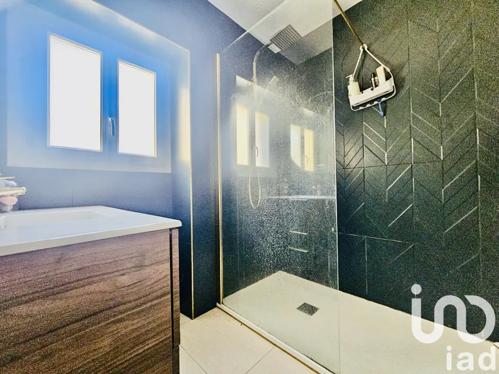 Bathrooms - Charming House with Courtyard in Missillac