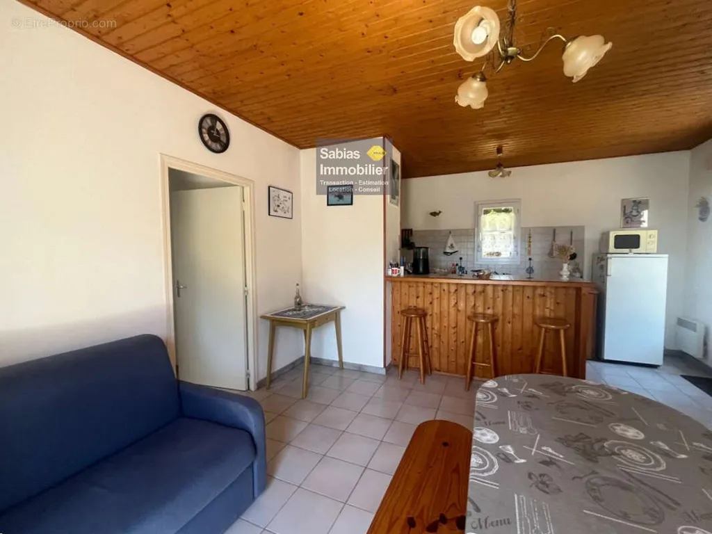 Séjour - Maison Luxueuse avec Jardin à L'Île-d'Yeu