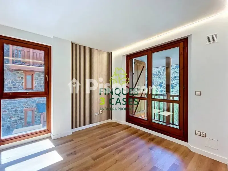 Séjour - Apartment with Ski Access in Soldeu