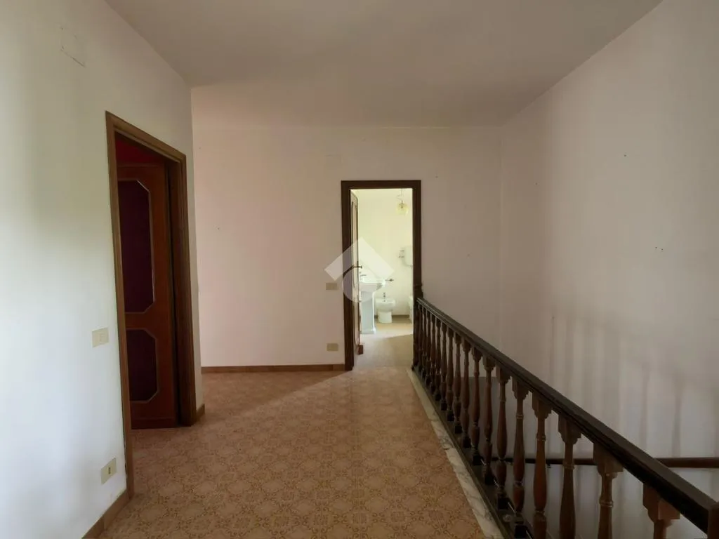 Entrée - Bifamiliare with Private Garden in Rocca Priora