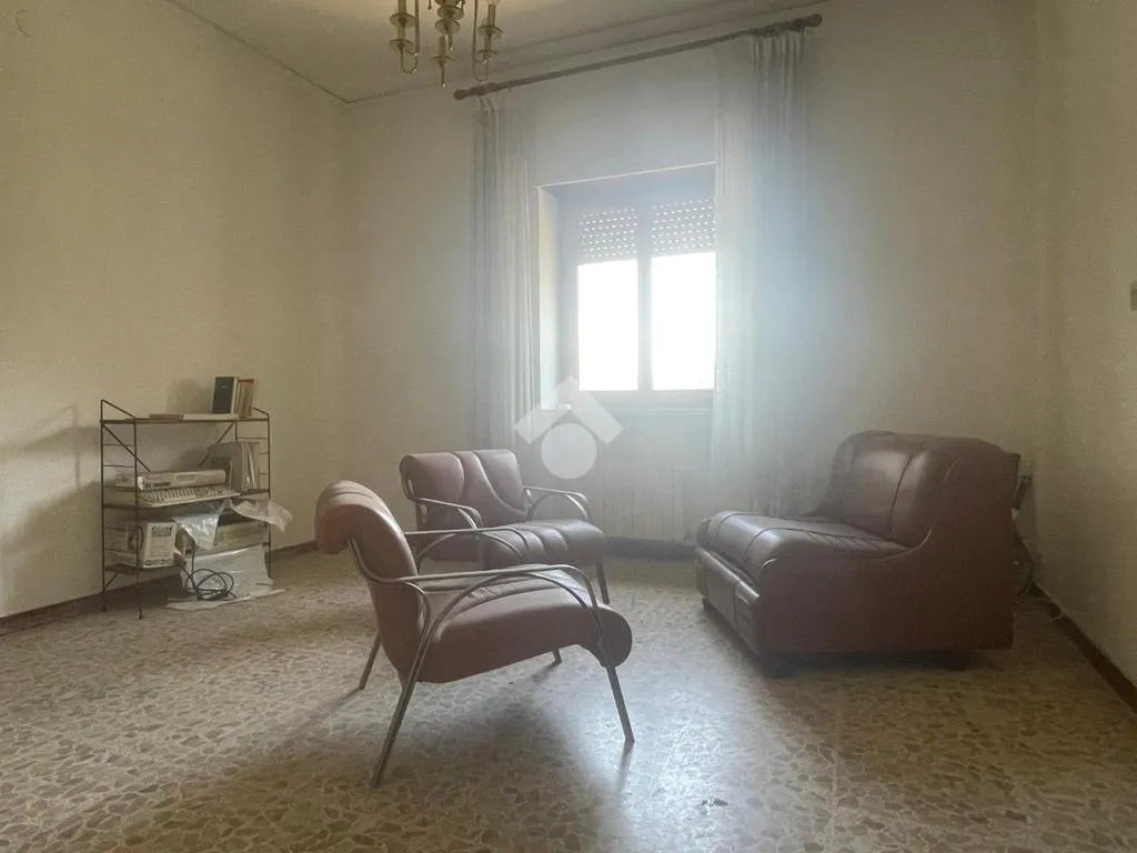 Elutuba - Spacious 5-Room Apartment with Garden in Motta Valle