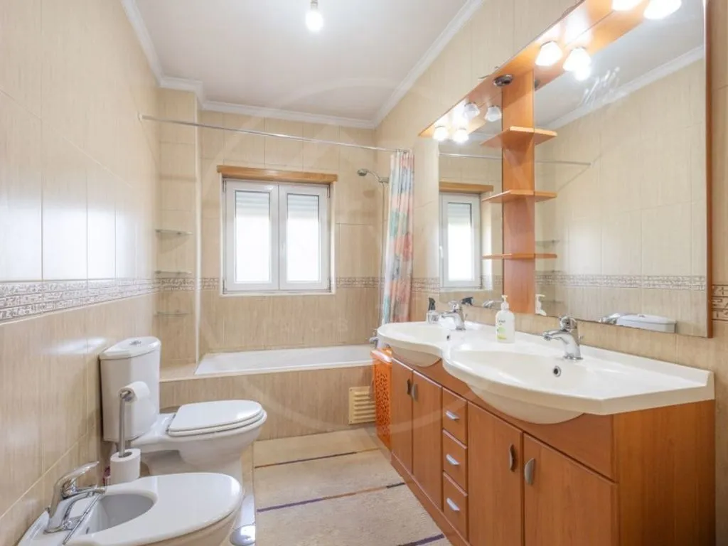 Vannitoad - Luxury Villa with Garden in Adoufe, Vila Real