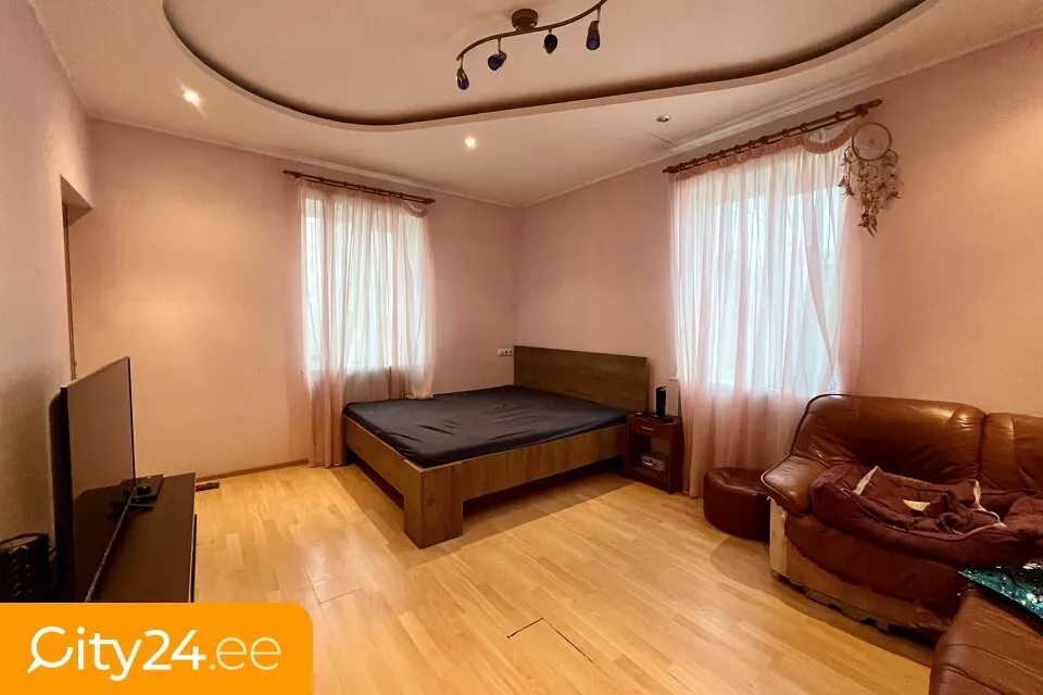 Chambres - Top Floor Apartment in Wooden House, Narva