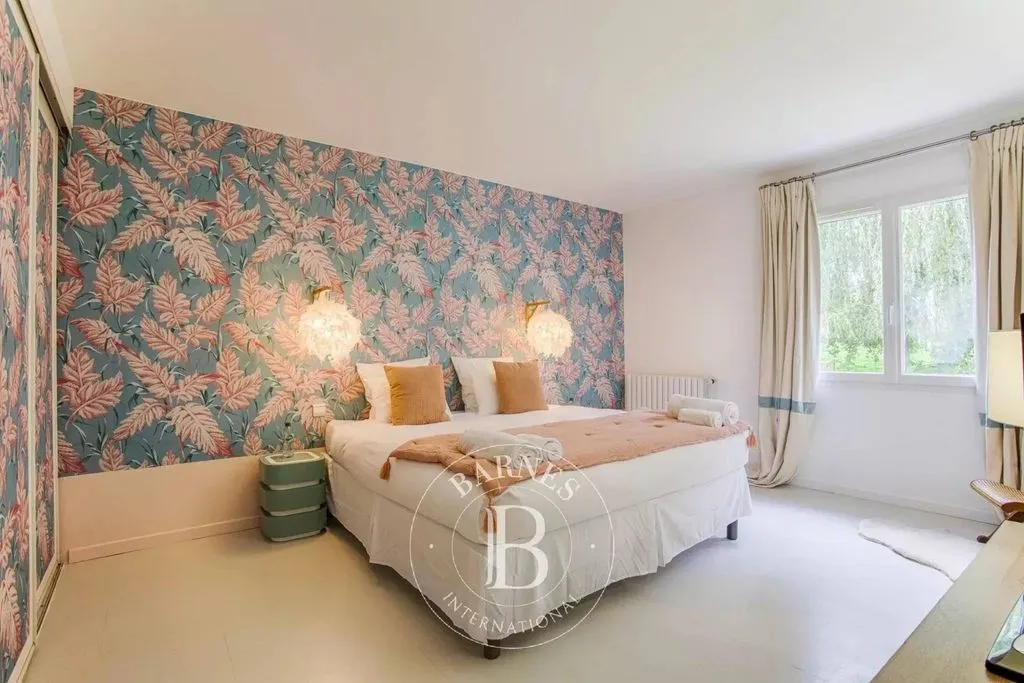 Magamistoad - Luxury House with Pool in Saint-Étienne-la-Thillaye
