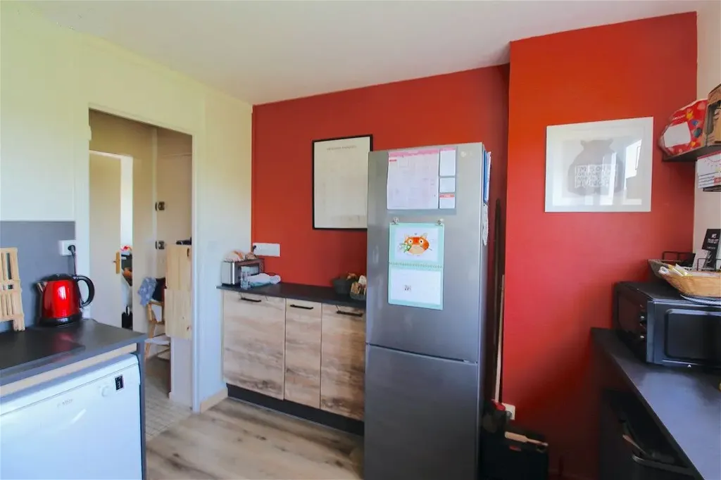 Cucina - 3-Bed Apartment with Balcony in Angers