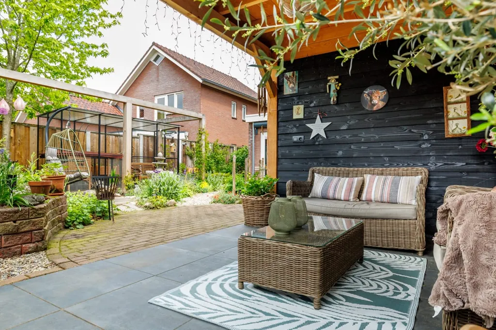 Terrasse - Detached House with Garden in Almelo