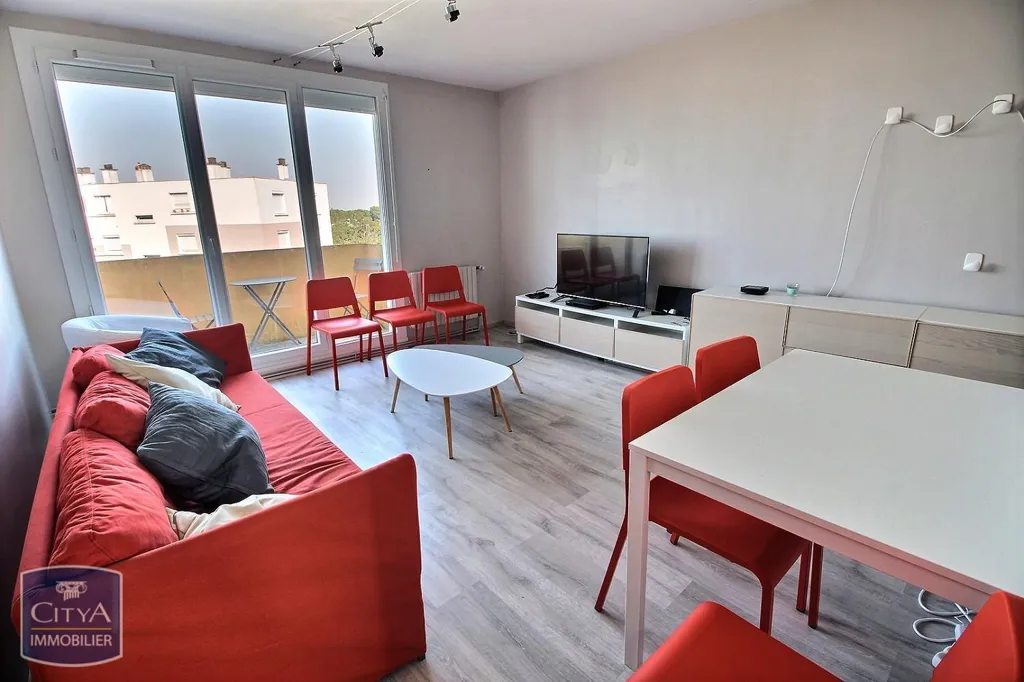 Elutuba - Furnished Studio with Balcony in Pessac