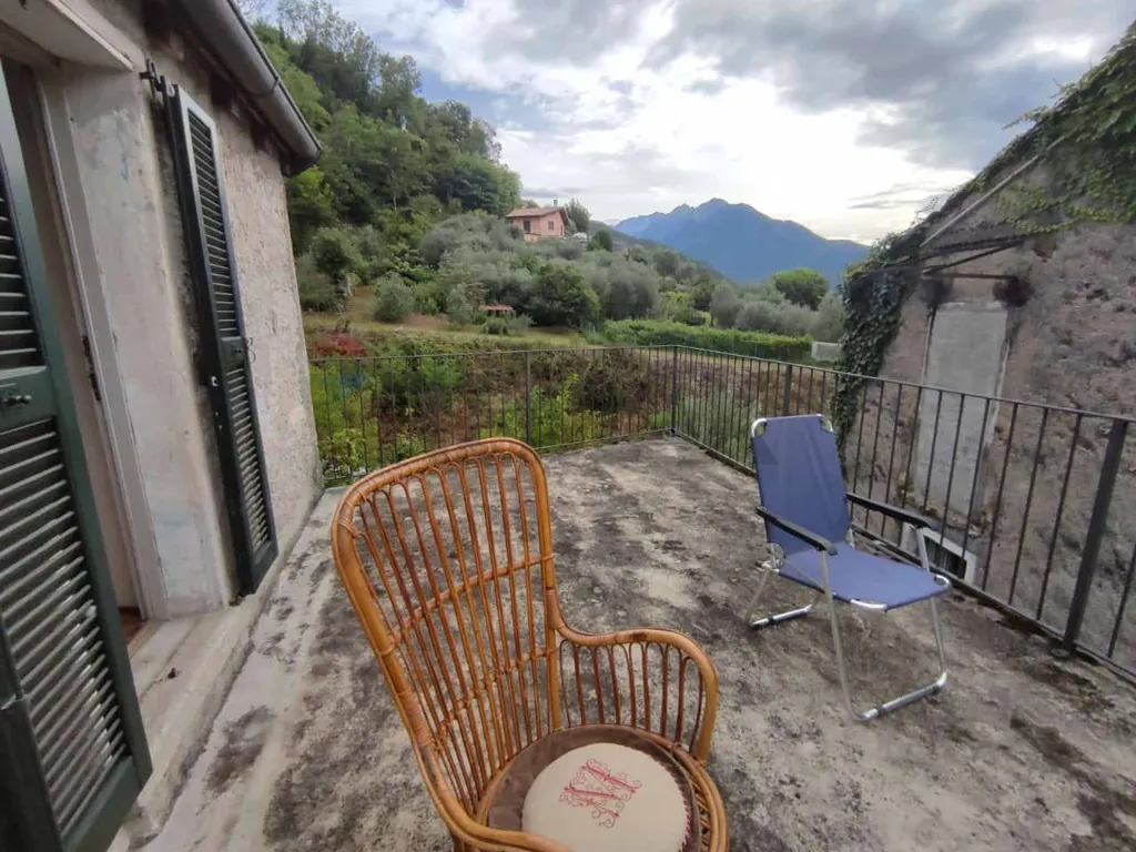 Terrass - Stone Cottage with Lake View in Gera Lario