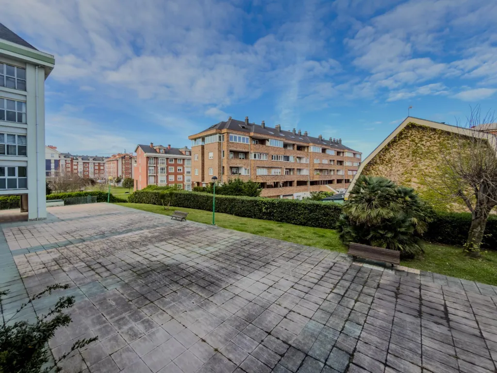 Aed - Modern Flat with Sea View in Valdenoja, Santander
