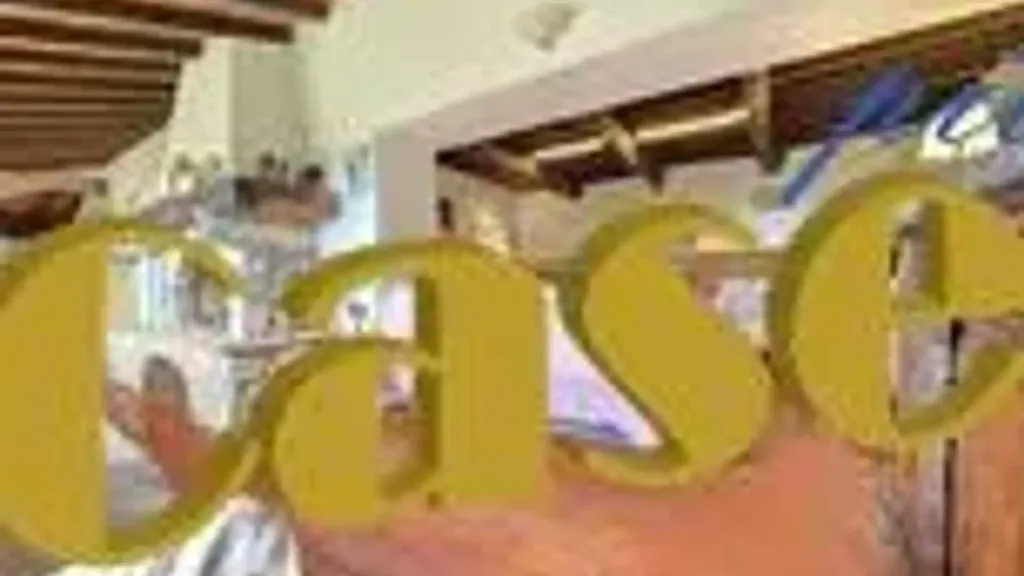 Rustic House with Panoramic Sea View Pool in Camaiore