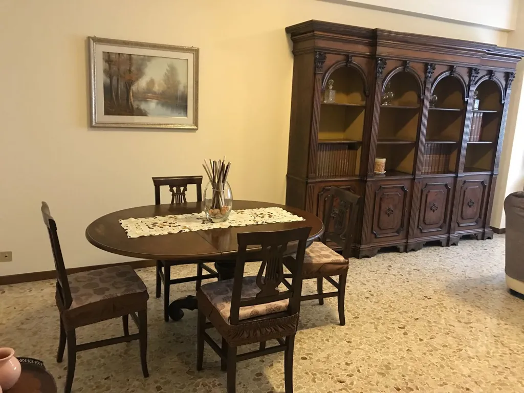 Salle à manger - Apartment with Balcony in Nettuno Centre