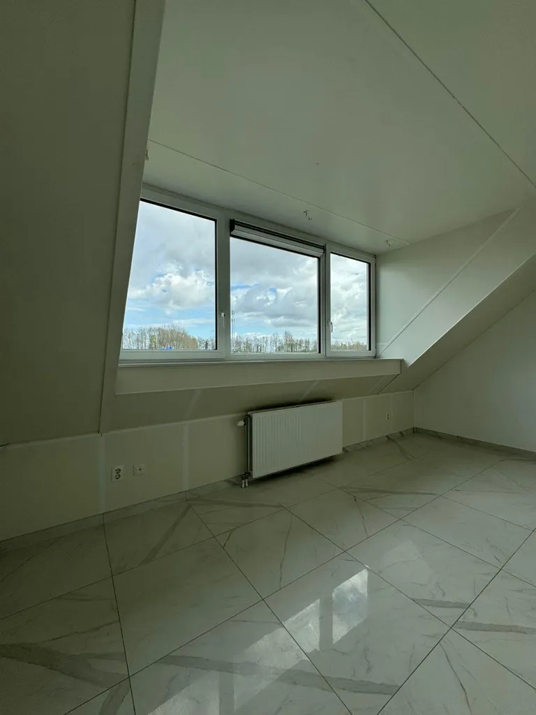 Pièces - Modern House with Garden in De Eilanden