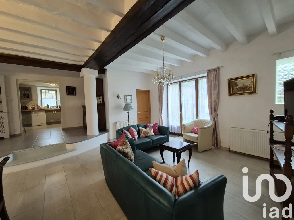 Elutuba - Character House with Pool in Genneton
