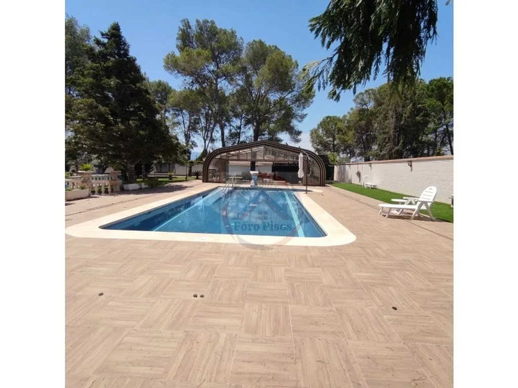 Bassein - Luxury Villa with Pool in Bellús, Valencia