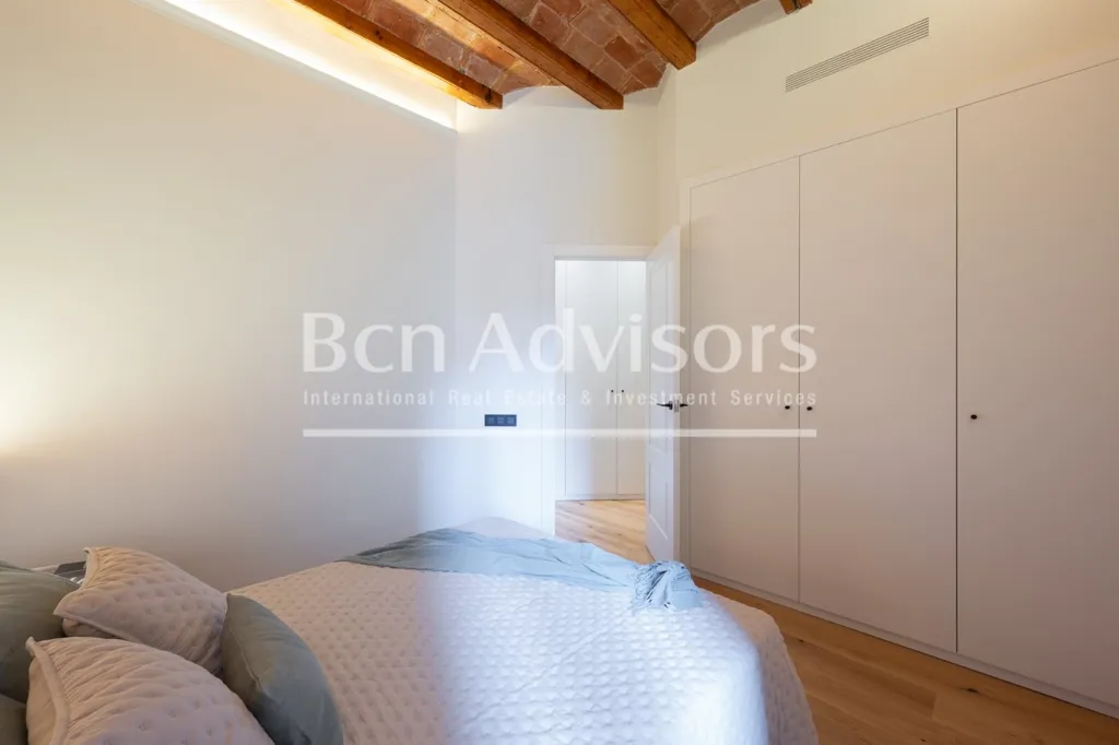 Magamistoad - Refurbished Apartment with Original Features in Eixample