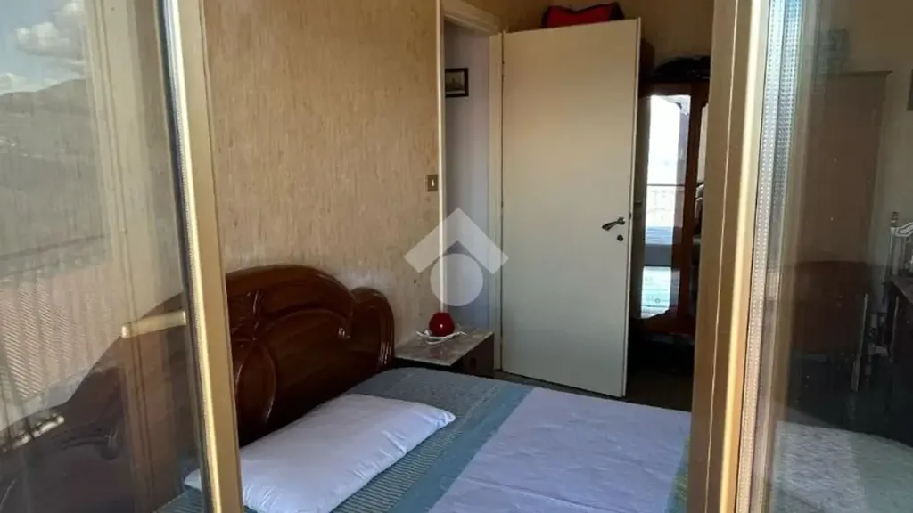 Chambres - Apartment with Panoramic Balcony in Bellegra