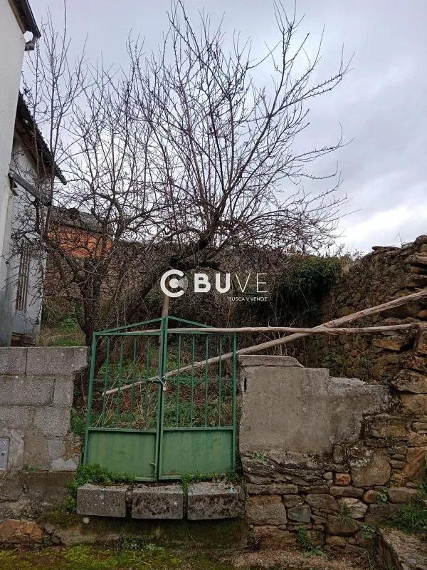 Aed - Ample Garden House in Arlanza, León