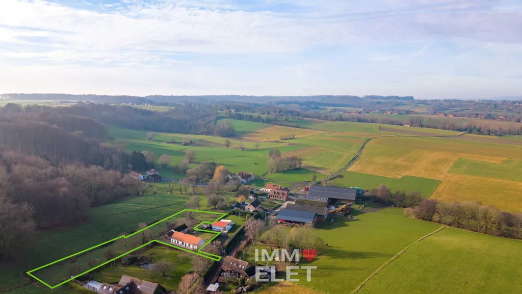Õhuvaade - Renovated House with Garden in Natural Setting