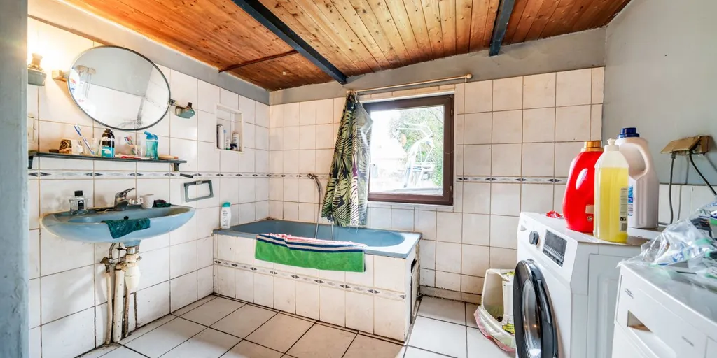 Vannitoad - Mixed-Use Property with Garden in Herstal