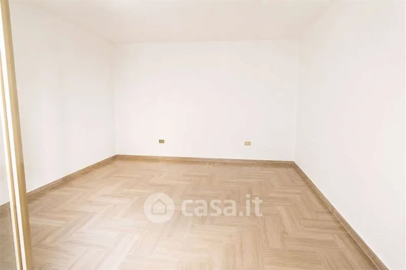 Rooms - Apartment with Balcony in Marsala