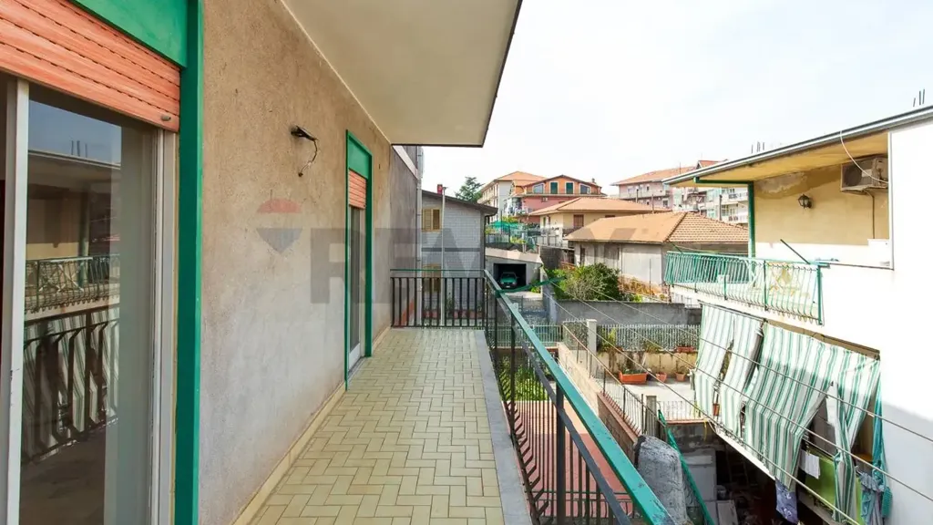 Balcone - Spacious Apartment with Terrace in Mascalucia