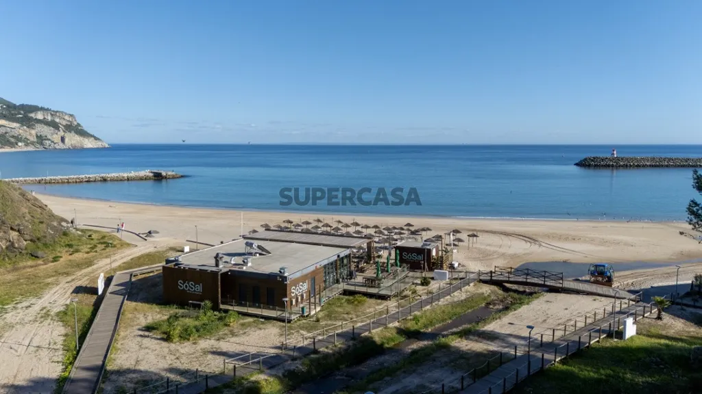 Vue aérienne - Duplex Flat with Sea View in Sesimbra