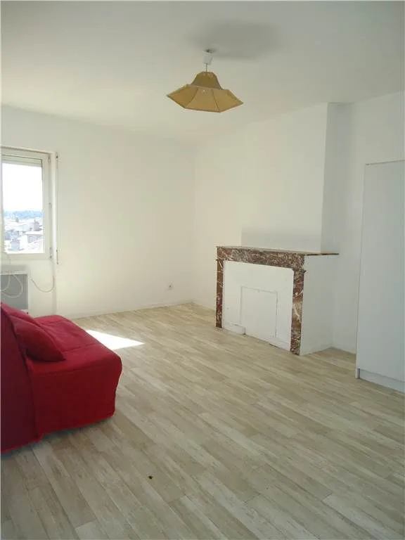 Elutuba - Bright Studio in Le Soleil, Saint-Étienne
