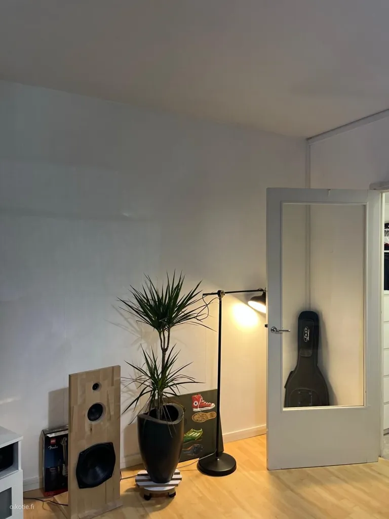 Elutuba - Studio Flat with Kitchenette in Eastern Centre, Turku