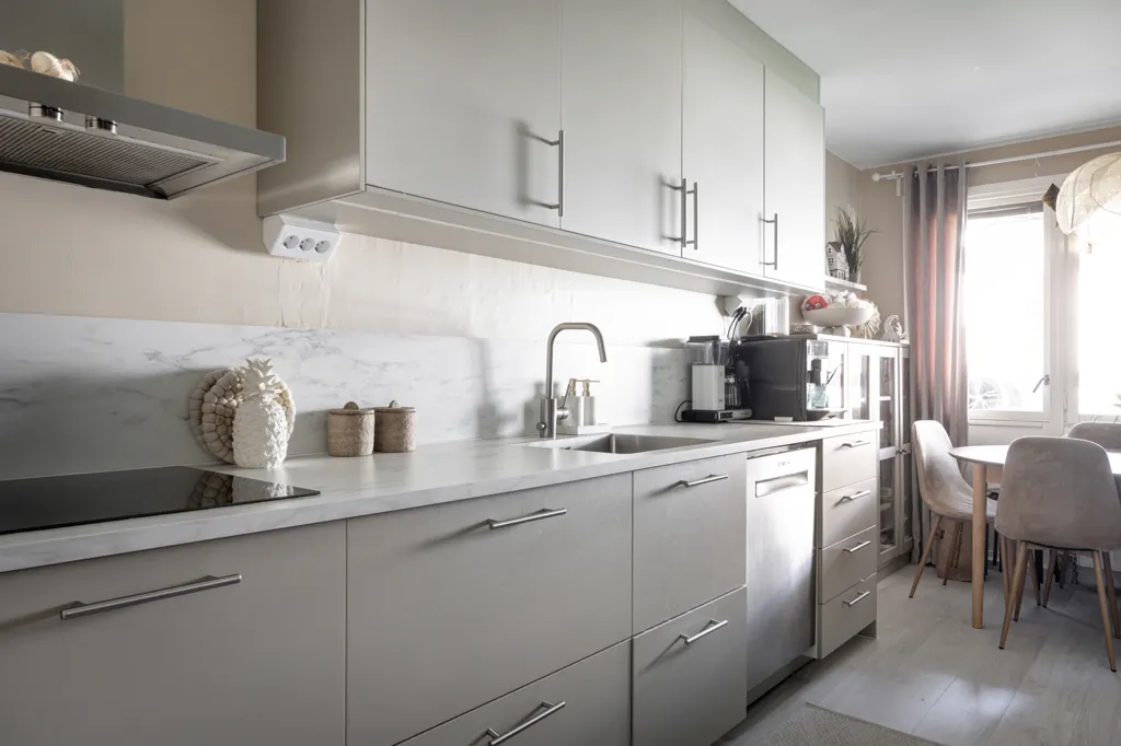 Köök - Renovated Apartment with Balcony in Brf Hilda