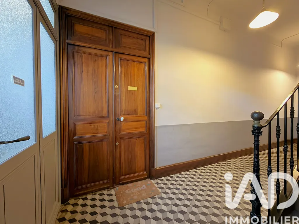 hallway_entrance