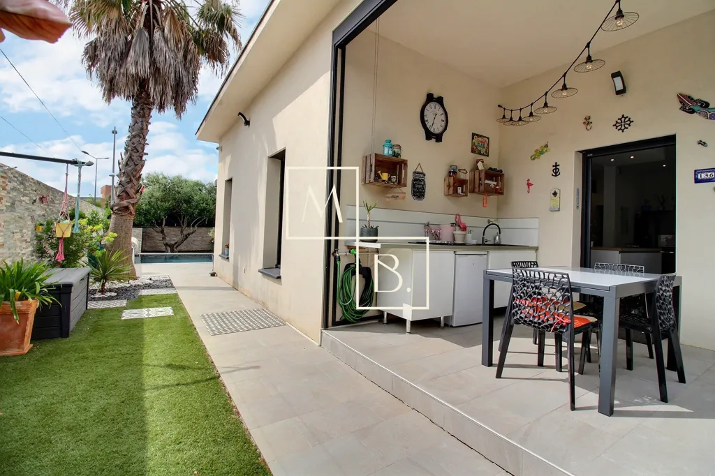 Terrass - Contemporary Villa with Pool in Montarnaud
