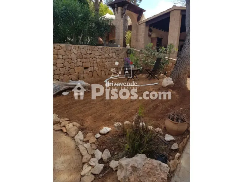 Garden - Villa with Sea Views in Cap Martinet