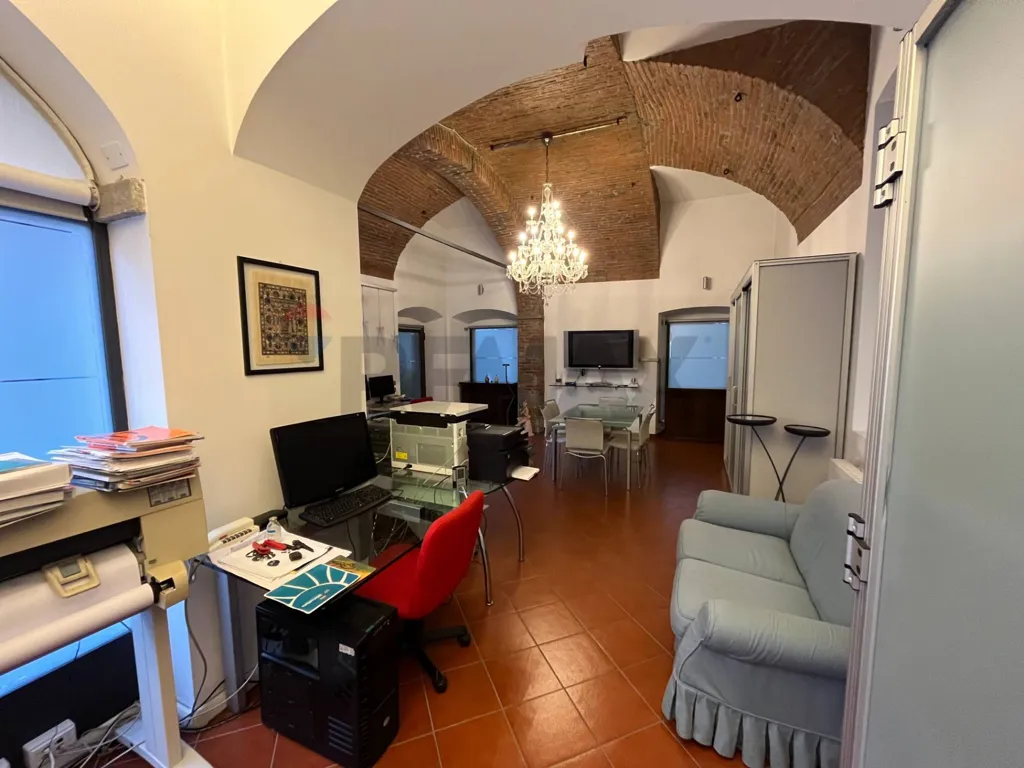 Studio - Office in Noble Building, Bergamo