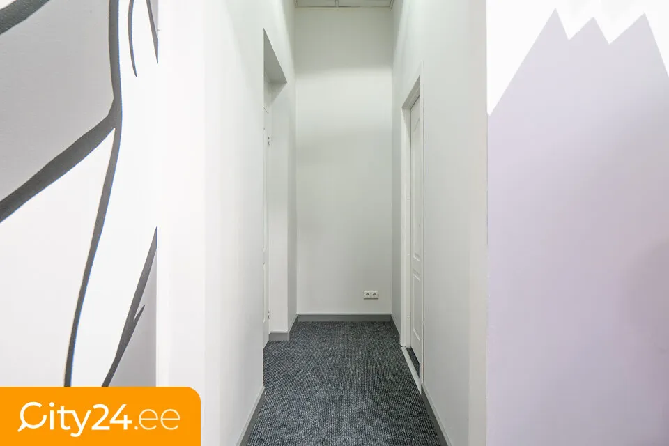 Esik - Office Space with Direct Street Access in Riga