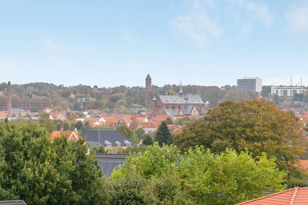 Year-Round Plot with 5G Coverage in Haderslev