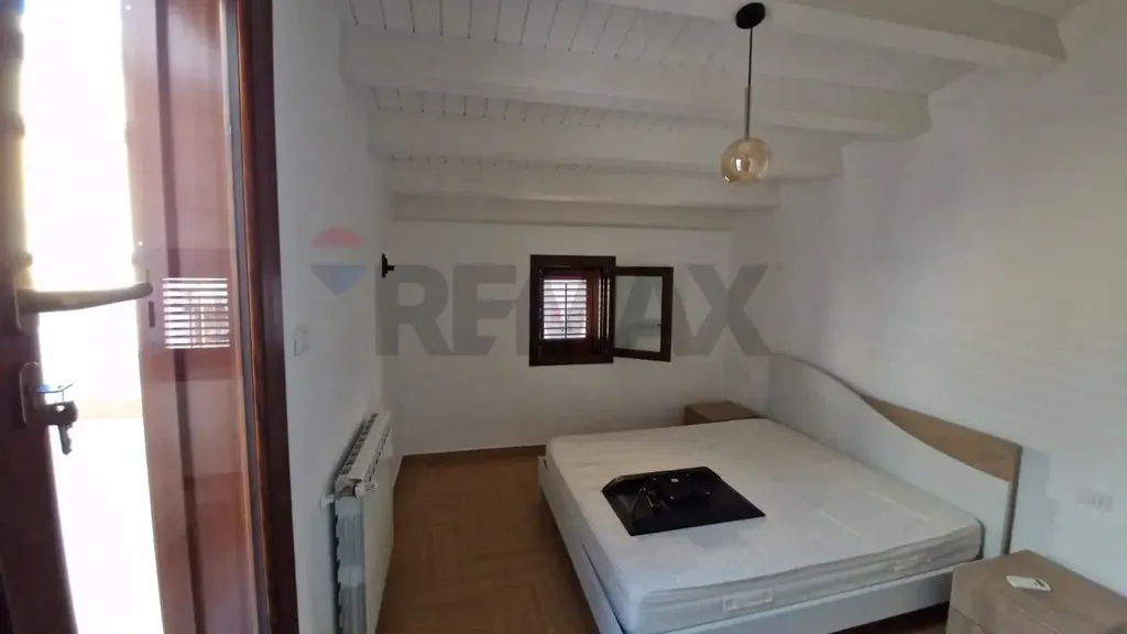 Chambres - Fully Renovated Apartment with Terrace in Terrasini