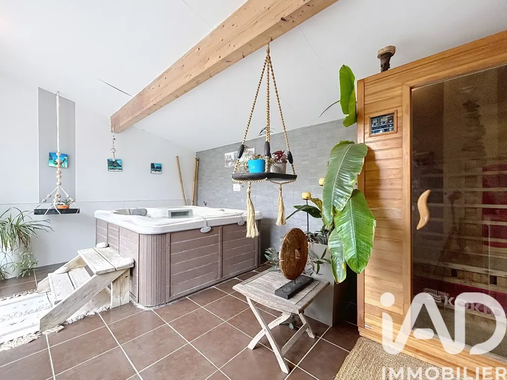 Toad - Charming B&B House with Pool in Nissan-Lez-Enserune