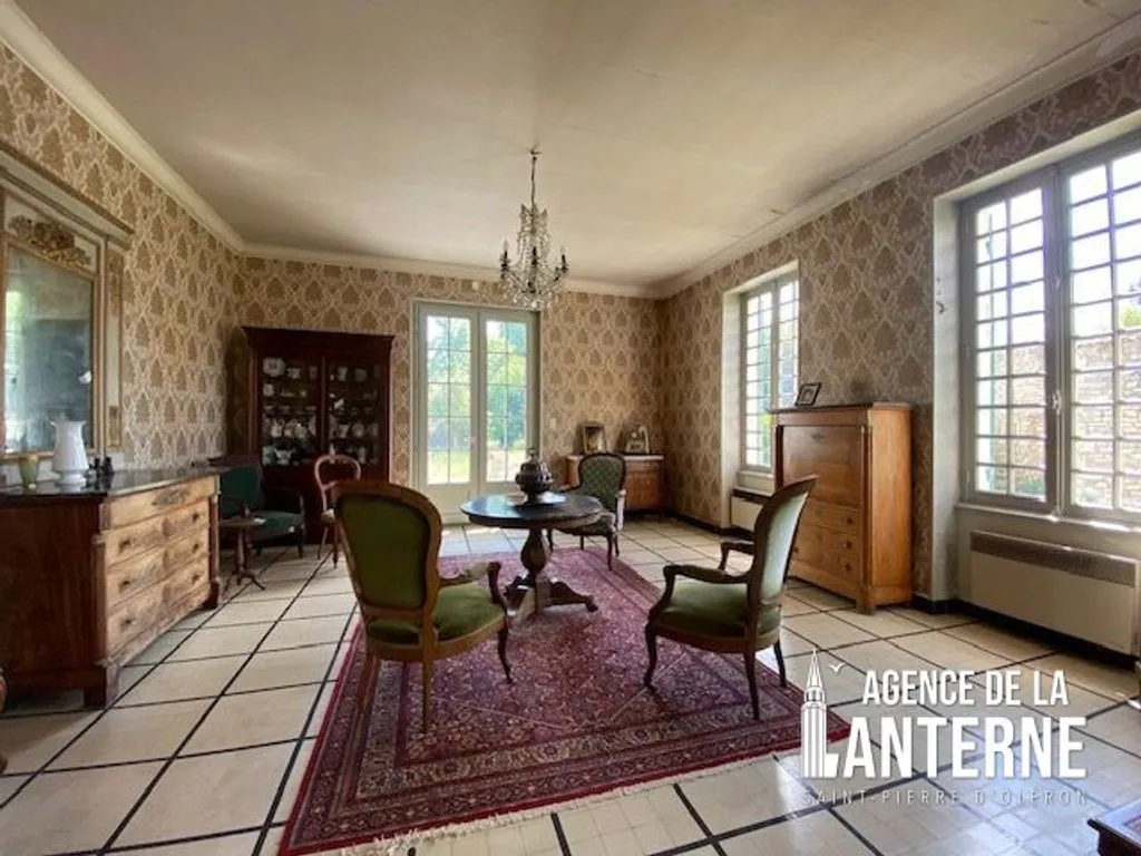 Living Room - Luxury House with Garden in Saint-Pierre-d'Oléron