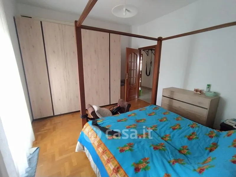 Chambres - Four-Room Apartment with Garden in Mathi