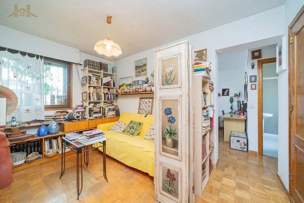 Séjour - Corner Semi-detached with Pool in Dehesa – El Soto