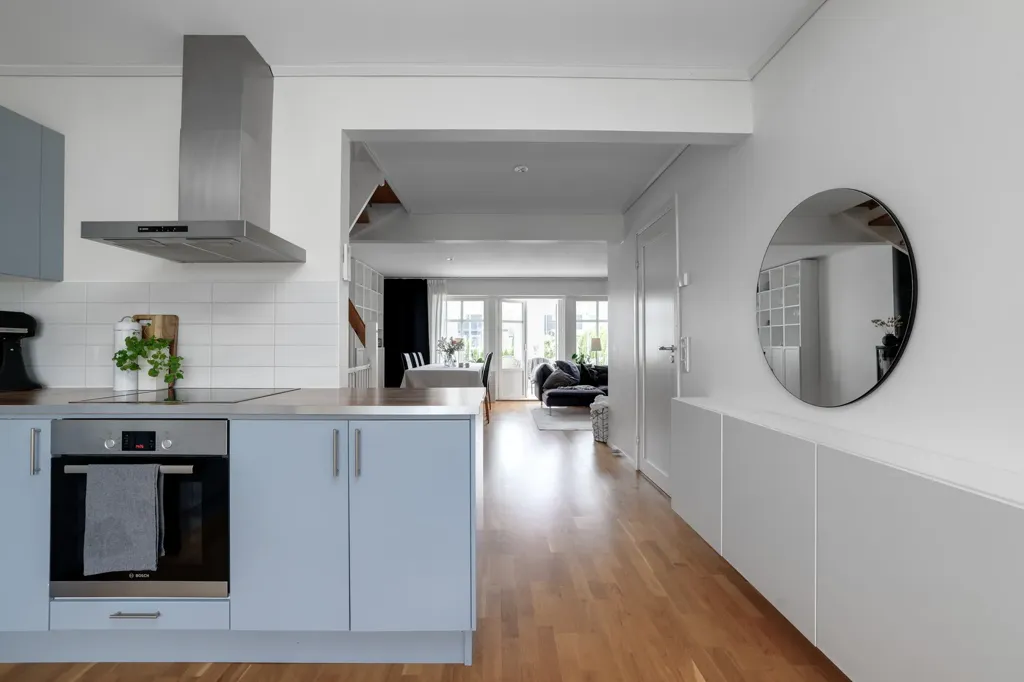 Cuisine - Modern Apartment with Balcony in Ekeby-Almby